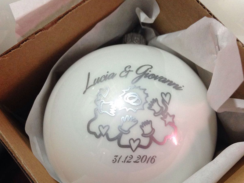 Pallina di natale bianca per matrimoni Pallina di natale bianca per matrimoni