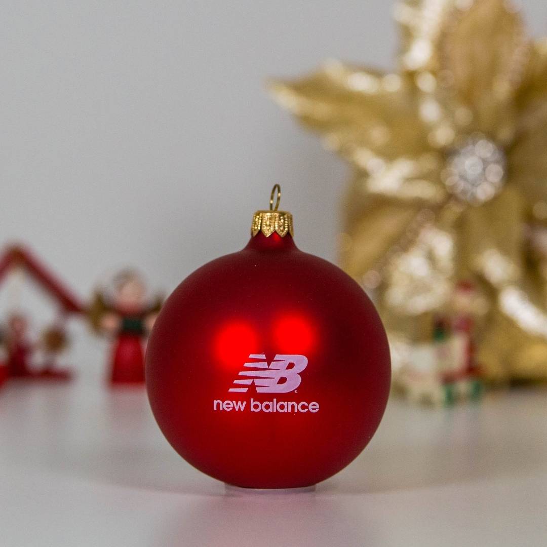 Pallina di Natale Personalizzata - Gadget Natalizio Aziendale - Regalo Aziendale - New Balance